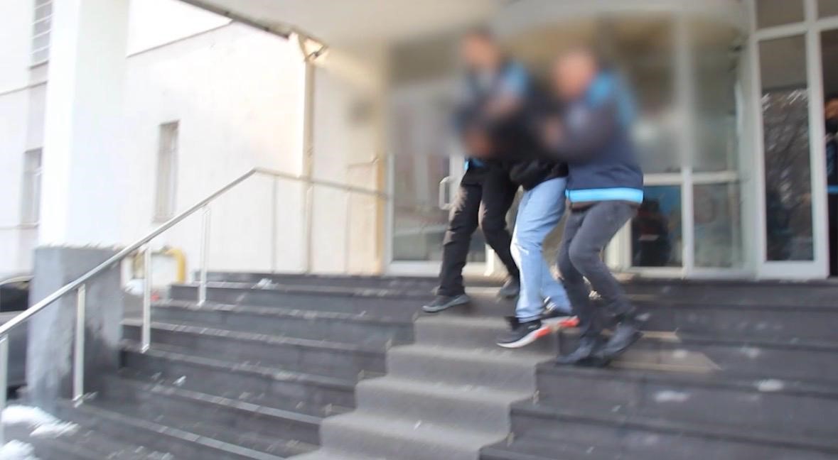 kayseride es zamanli fuhus operasyonu 6 sahis tutuklandi 1