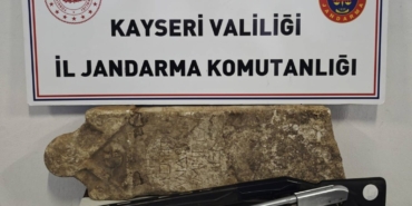 kayseride-jandarma-ekipleri-2025-yilinda-7-bin-900-aranan-sahsi-yakaladi-4xOf2tLS.jpg