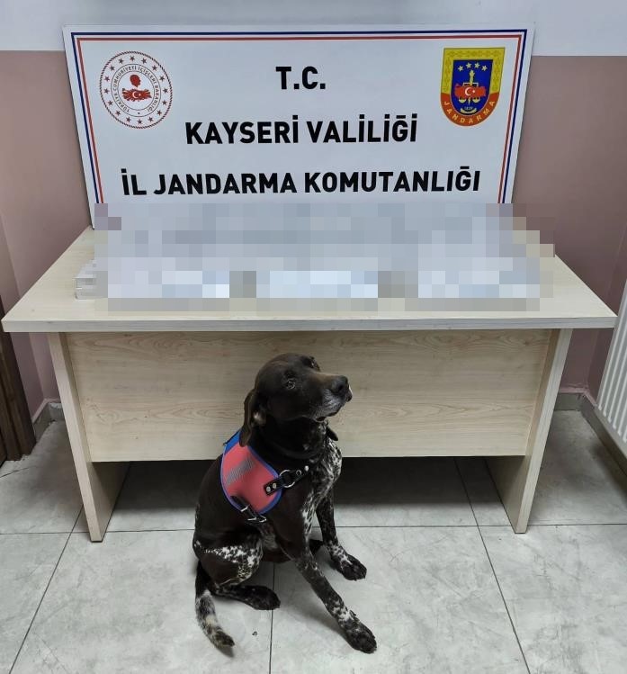 kayseride jandarma ekipleri 2025 yilinda 7 bin 900 aranan sahsi yakaladi 6 lzBWO4Lc