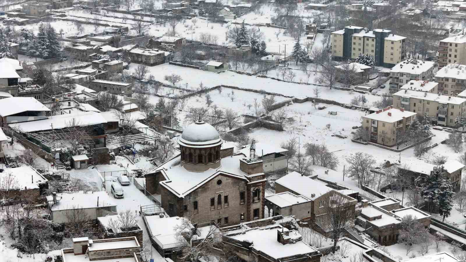 kayseride kar yagisi etkili oldu 0 u6NjFyLp