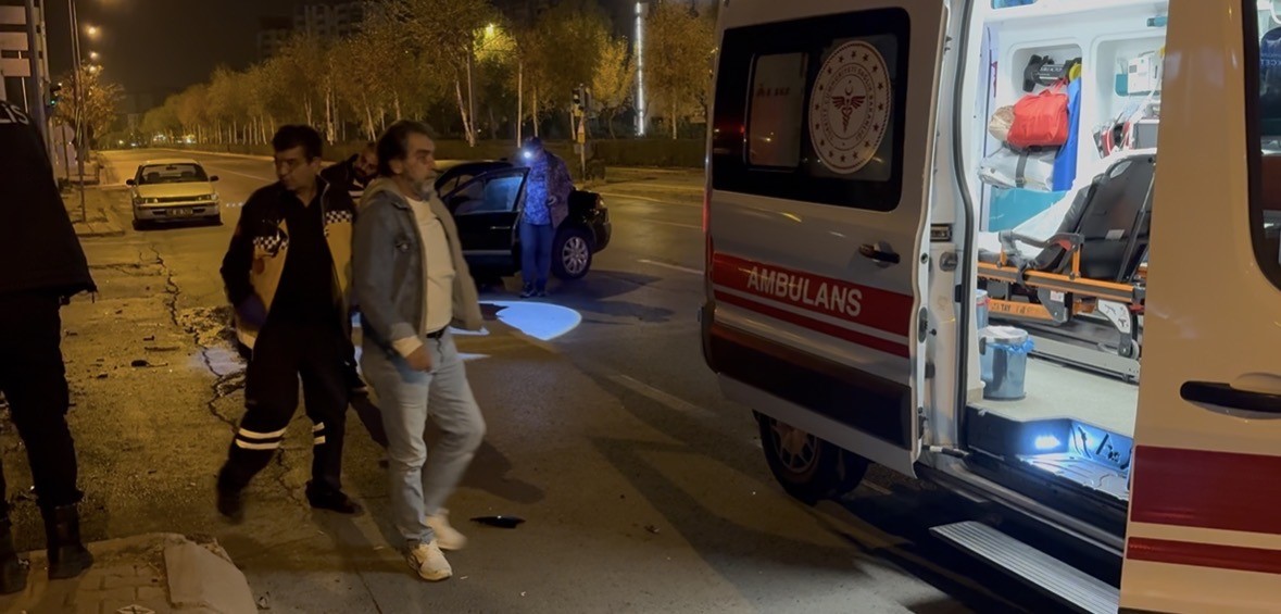 kayseride kazaya karisan otomobil takla atti 2 yarali 4 lXESHeqv