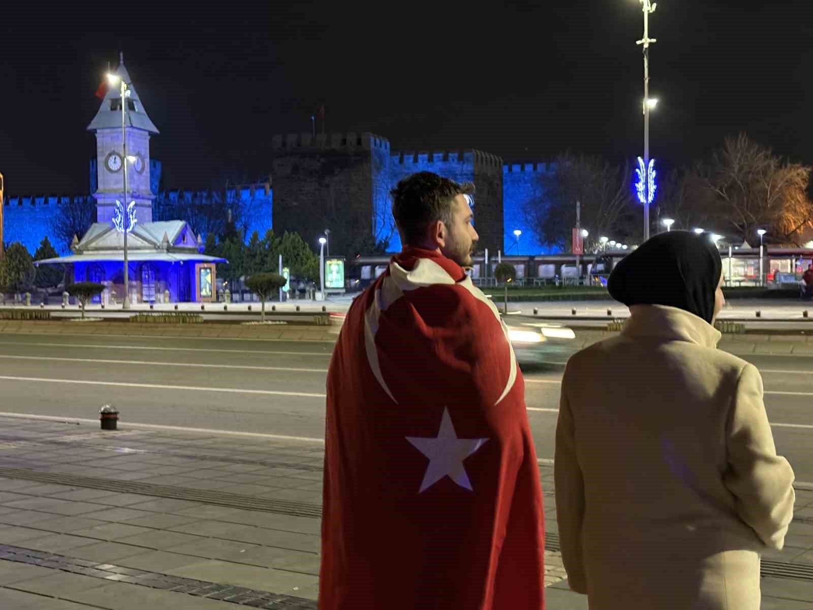 kayseride milli sevinc 4 sIPGYGTt