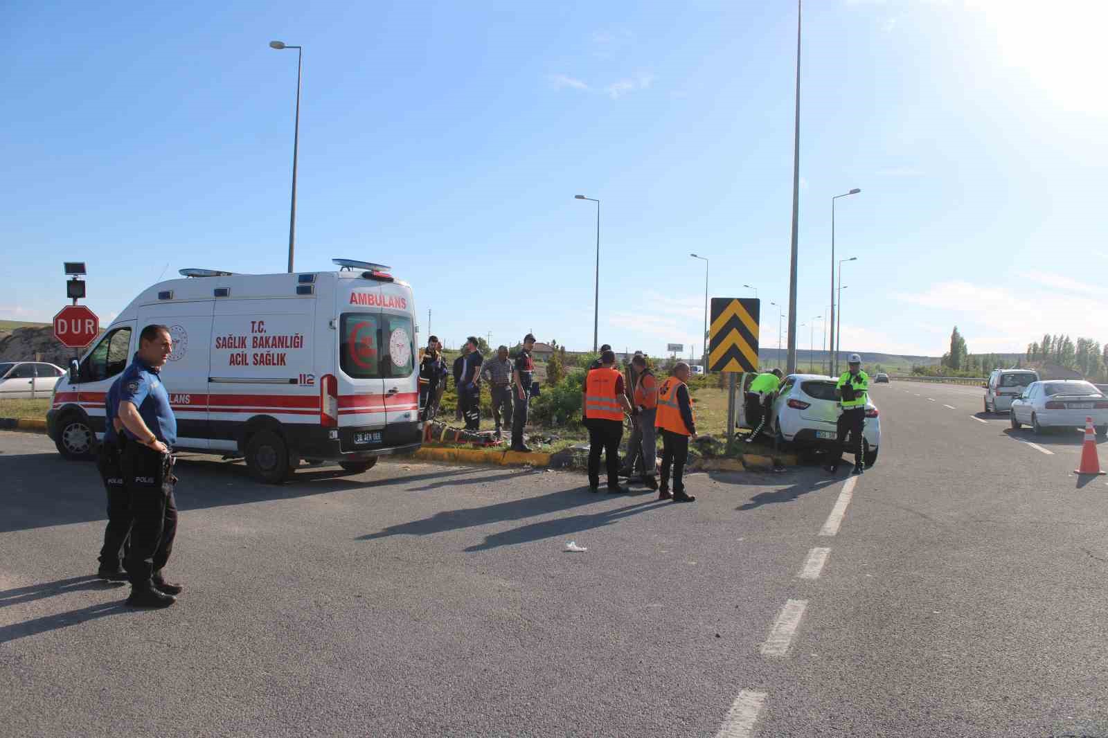 kayseride otomobiller carpisti 1i agir 6 yarali 5