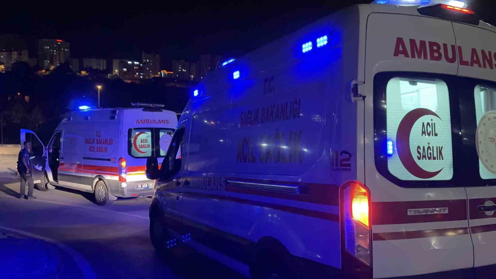 Kayseri’de parkta bıçaklı kavga: 1’i ağır, 3 yaralı 7 kayseride parkta bicakli kavga 1i agir 3 yarali 3