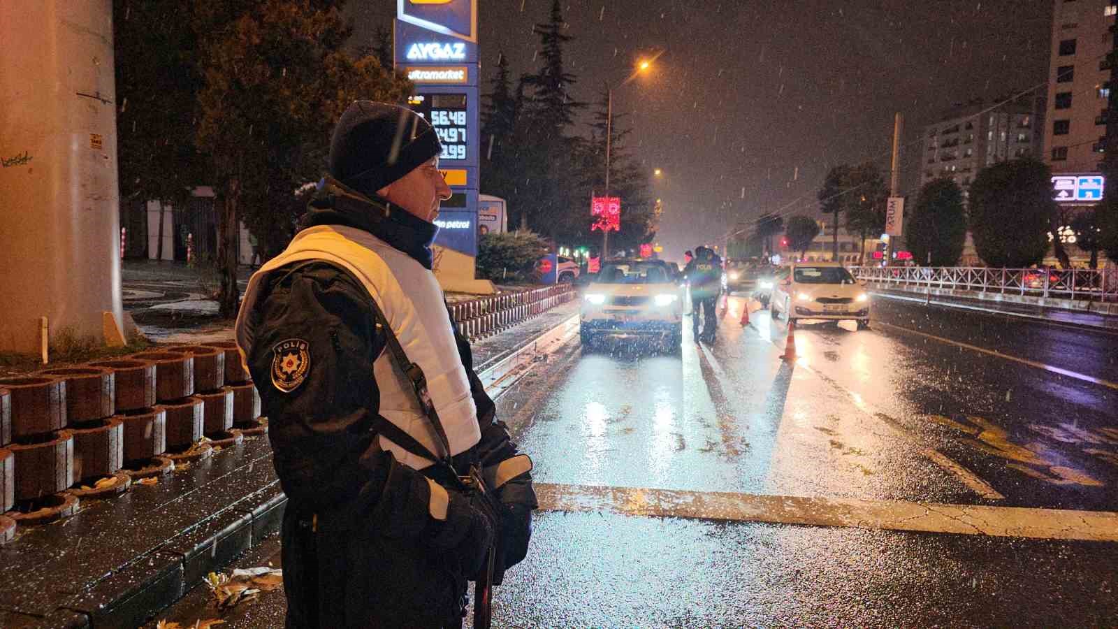 kayseride polis ekipleri denetimleri artirdi 0 GHDM3LIn