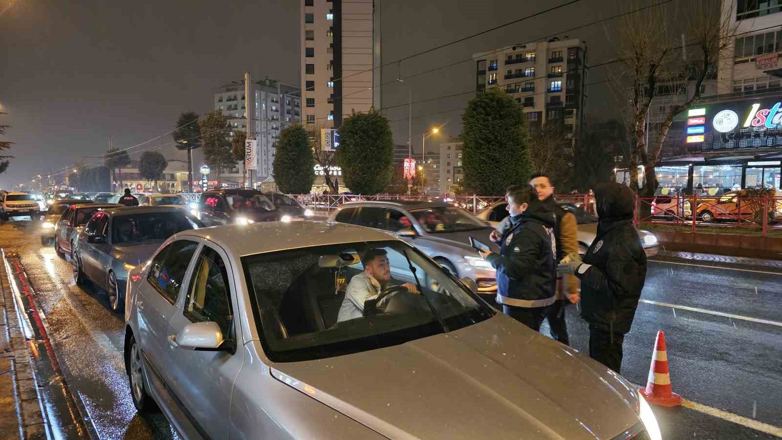 kayseride polis ekipleri denetimleri artirdi 3 y8ulvaJV