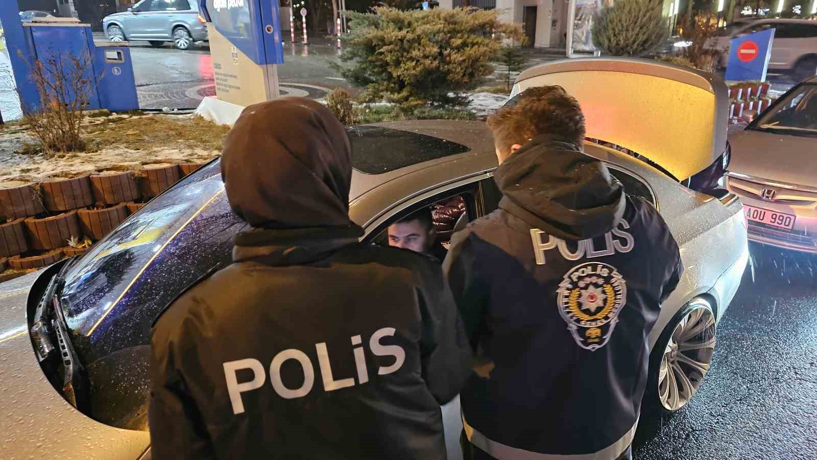 kayseride polis ekipleri denetimleri artirdi 4 CM1zv3Cz