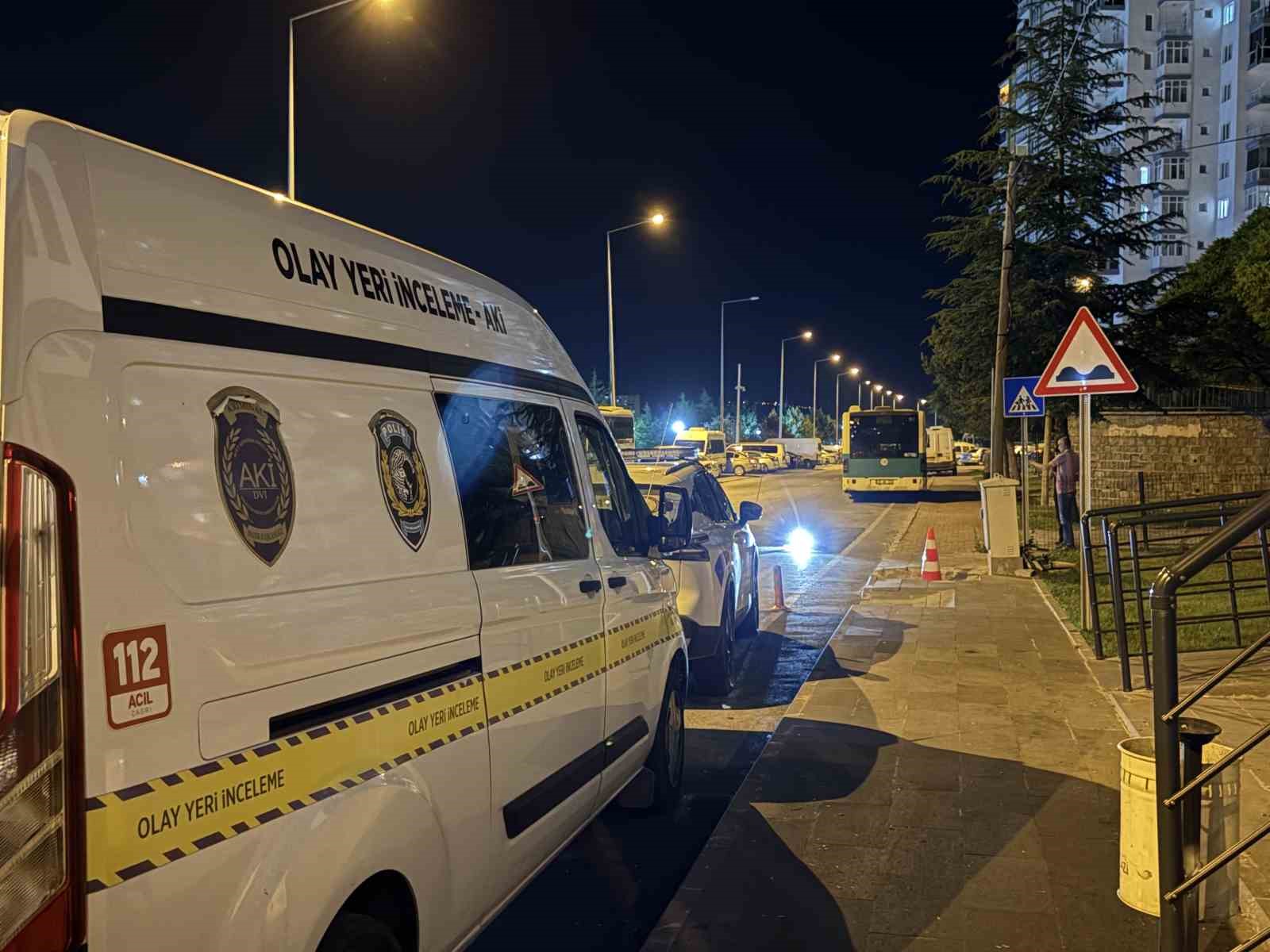 kayseride rastgele ates acildi 1 yarali 2 qv7G2iuj