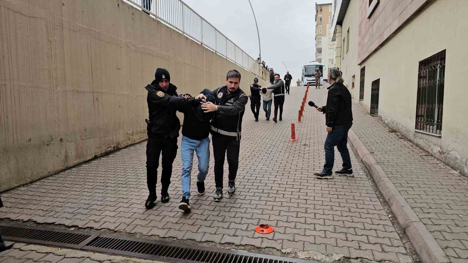 kayseride suc orgutune yonelik operasyonda 5 tutuklama 5 M12JNy2S