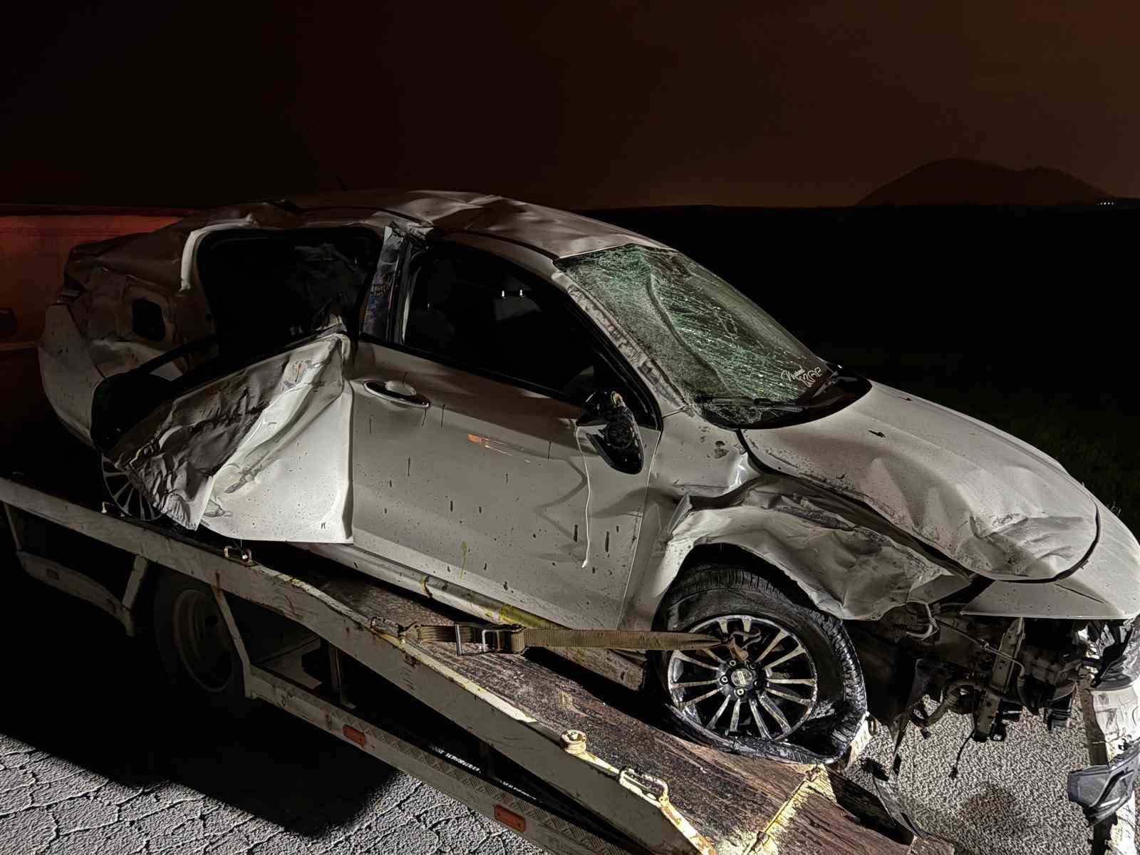 kayseride takla atan otomobilde anne ve oglu yaralandi 2 GNqrgSet