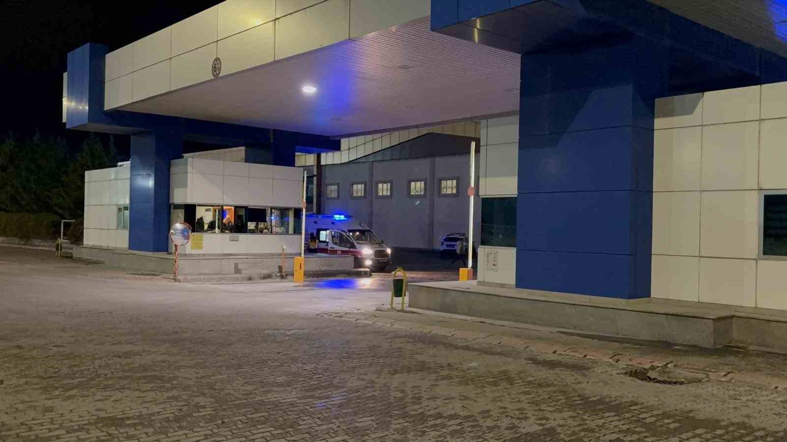 kayseride tavuk pilav yiyen 30 isci hastanelik oldu 4 ER7ZLnac