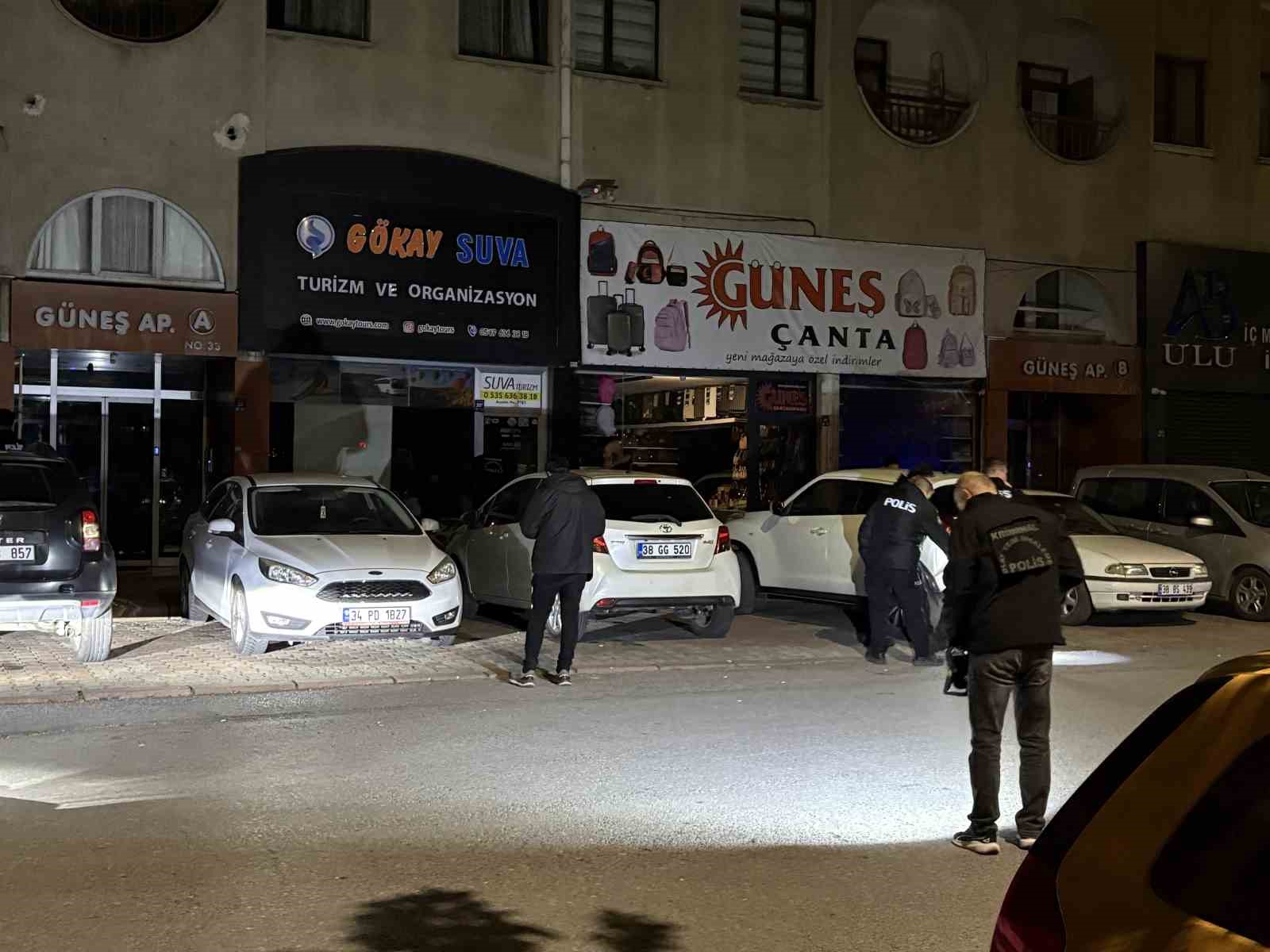 kayseride turizm acentesine silahli saldiri 0 yFUCuh6F