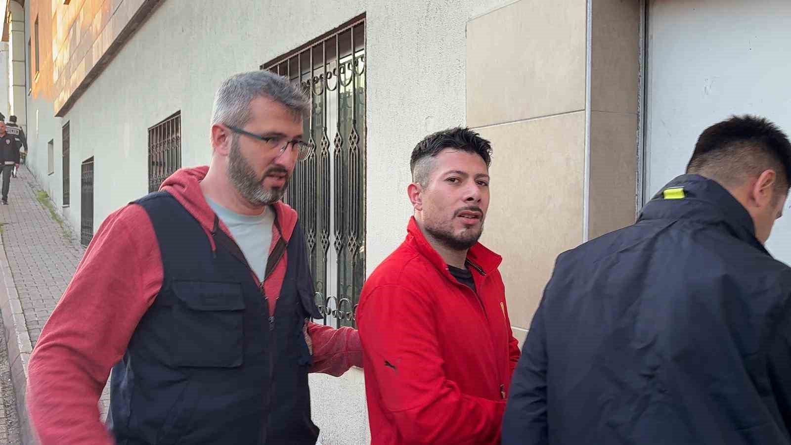 Kayseri’de uyuşturucu satıcılarına darbe: Çok sayıda gözaltı var 9 kayseride uyusturucu saticilarina darbe cok sayida gozalti var 5