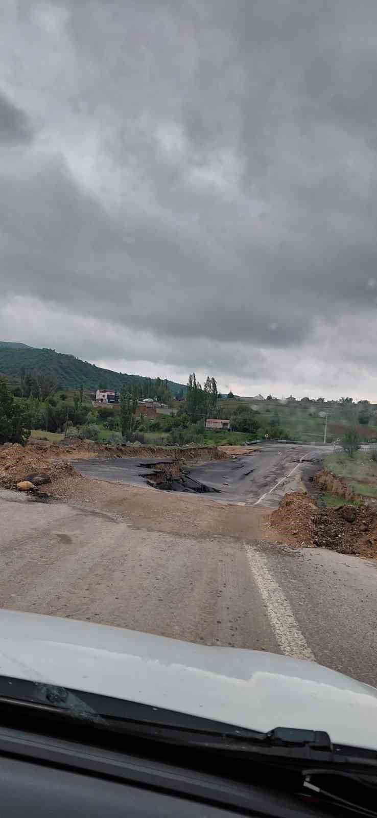 kayseride yasar karayel viyadugunde cokme meydana geldi 1 VgvVMm3B