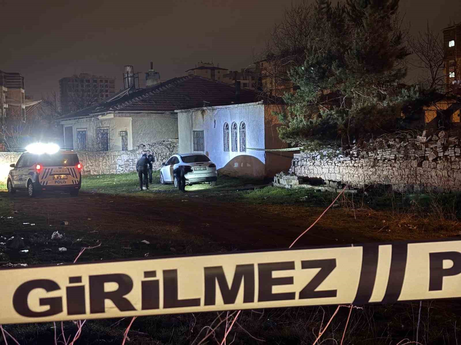 kayserideki cinayetin suphelisi 575 saatlik kamera kaydi izlenerek mersinde yakalandi 0 4TlMMHuu