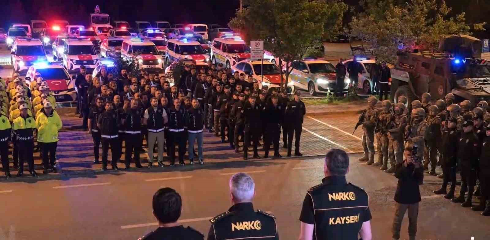Kayseri’deki dev uyuşturucu operasyonunda 211 kişi tutuklandı 4 kayserideki dev uyusturucu operasyonunda 211 kisi tutuklandi 0 iuELen9I