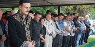 kayserideki-feci-kazada-hayatini-kaybeden-intern-doktor-sakaryada-defnedildi-j4GRau8x.jpg