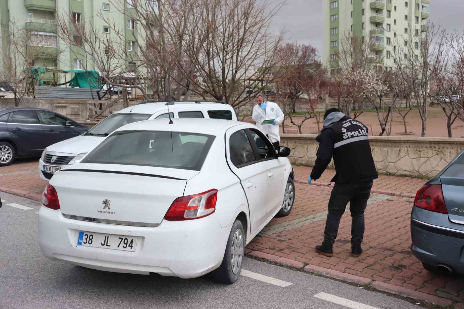 kayserideki kavgada araclar kursunlandi 3 jwSGV5YE