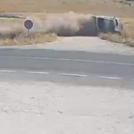 kaza-aninin-guvenlik-kamerasi-goruntuleri-gorenleri-dehsete-dusurdu-ClZwevTg.jpg