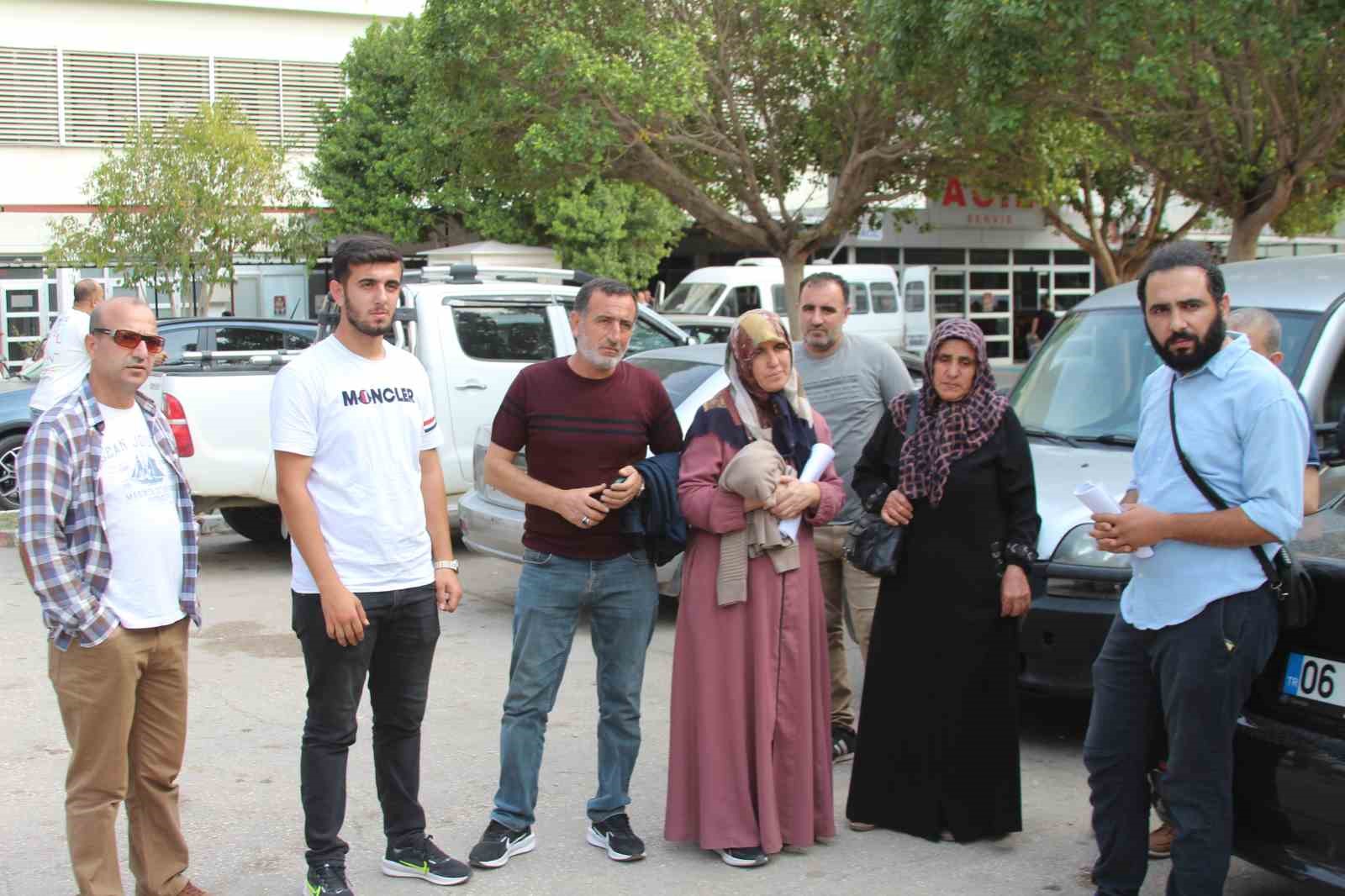 Kaza anları araç ve güvenlik kamerasına yansımıştı: "Sürücü araç muayenesine yetişmek için hız yapmış" 6 kaza anlari arac ve guvenlik kamerasina yansimisti surucu arac muayenesine yetismek icin hiz yapmis FpvDzUqf