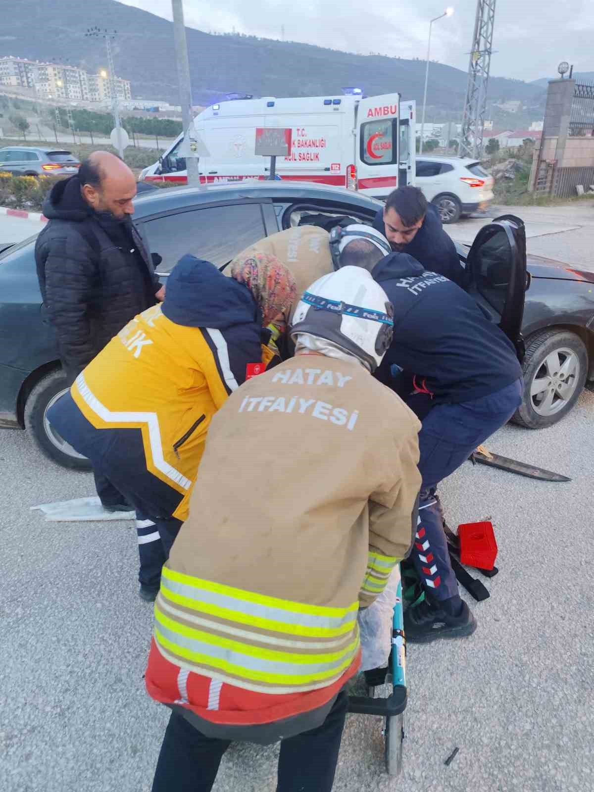 kaza kavsagi haline gelen donuste yasanan kaza kamerada 5