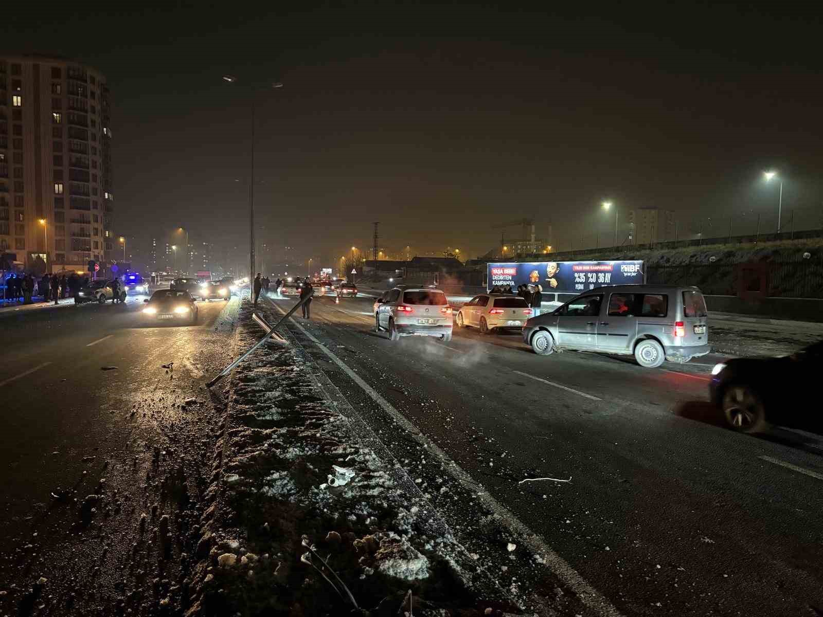 kaza sonrasi elektrikler kesildi kazalar pes pese geldi 5 PZ5NmBrm