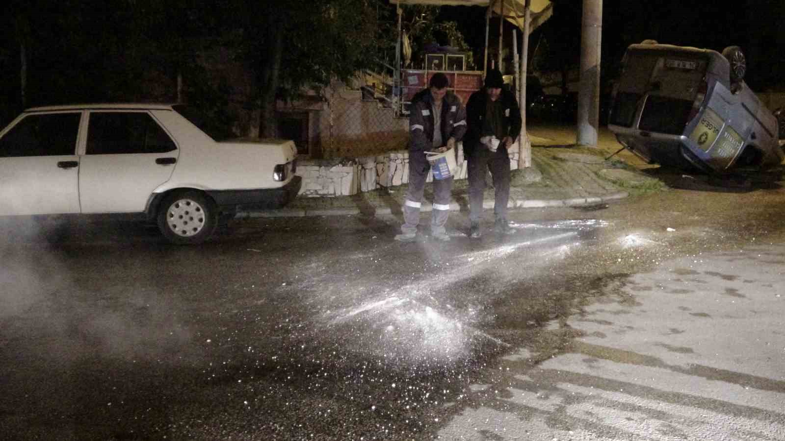 kaza sonrasi ters donen aractan sizan akaryakit panige neden oldu 2 mi6uMdim