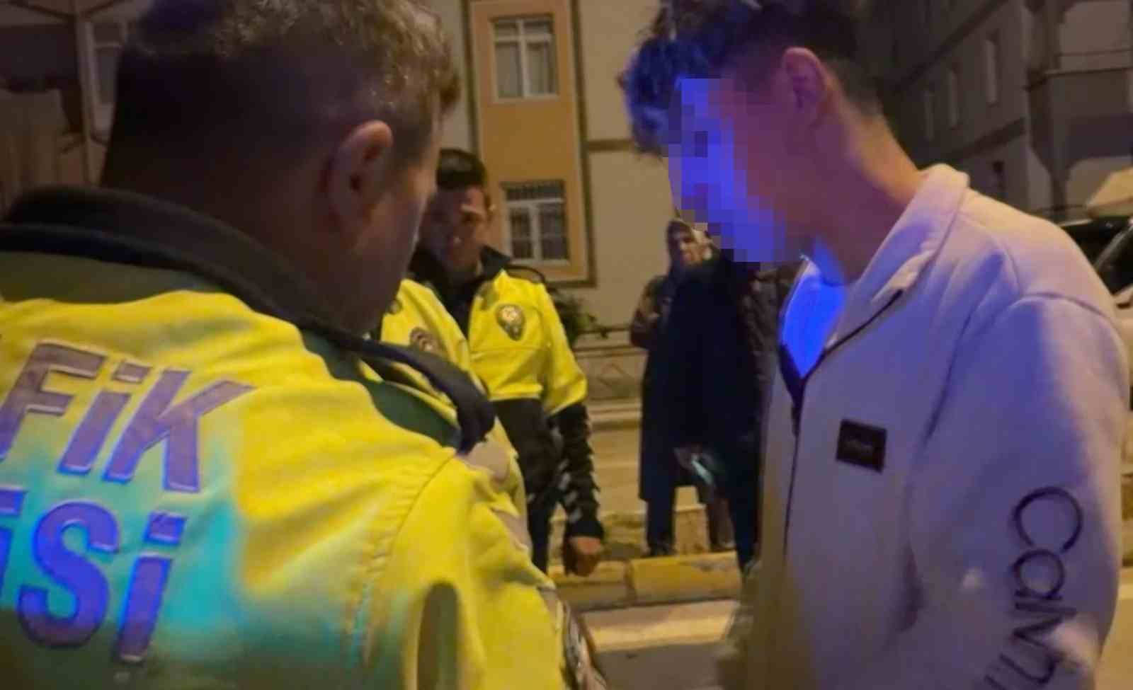 kaza yapan alkollu surucunun ehliyeti daimi olarak iptal edildi 0 HQPKRLeW