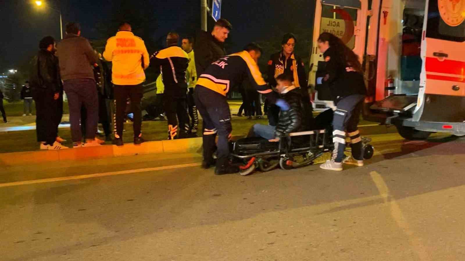 kaza yapan arac takla atti 2 yarali 3