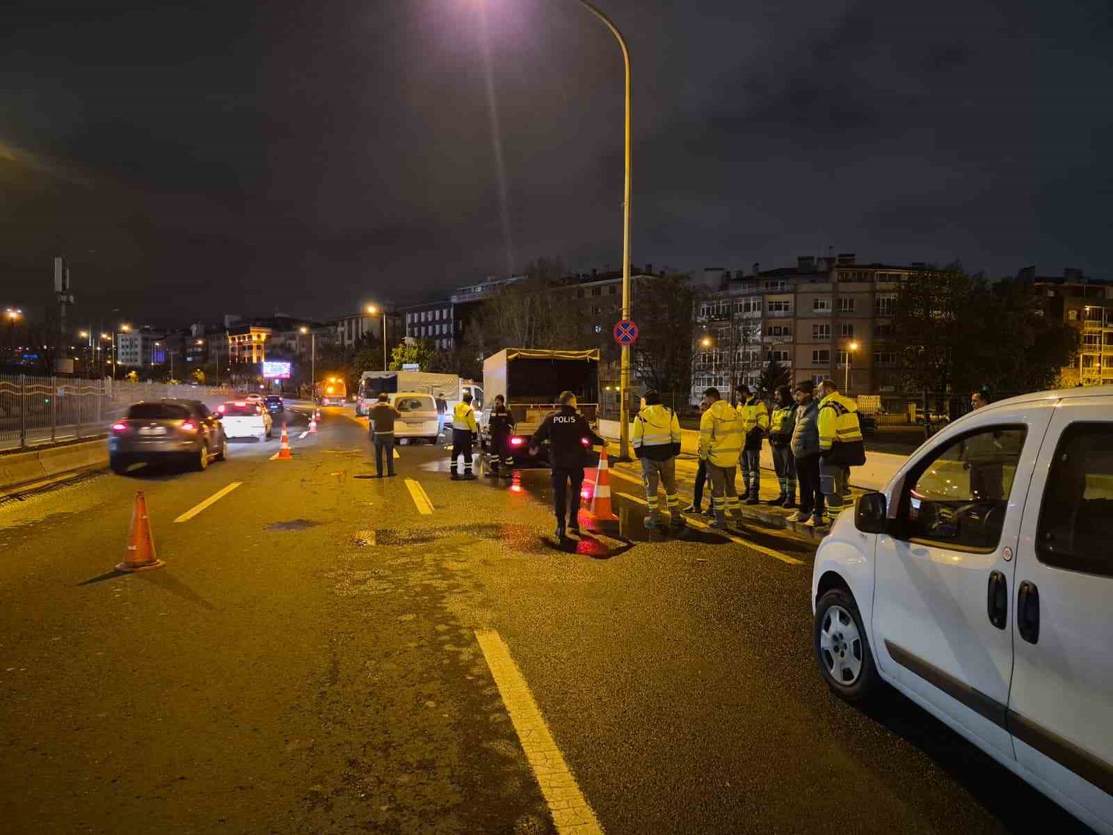 Kaza yapan motosiklet sürücüsü ağır yaralandı 4 kaza yapan motosiklet surucusu agir yaralandi 0 gNNzG39w