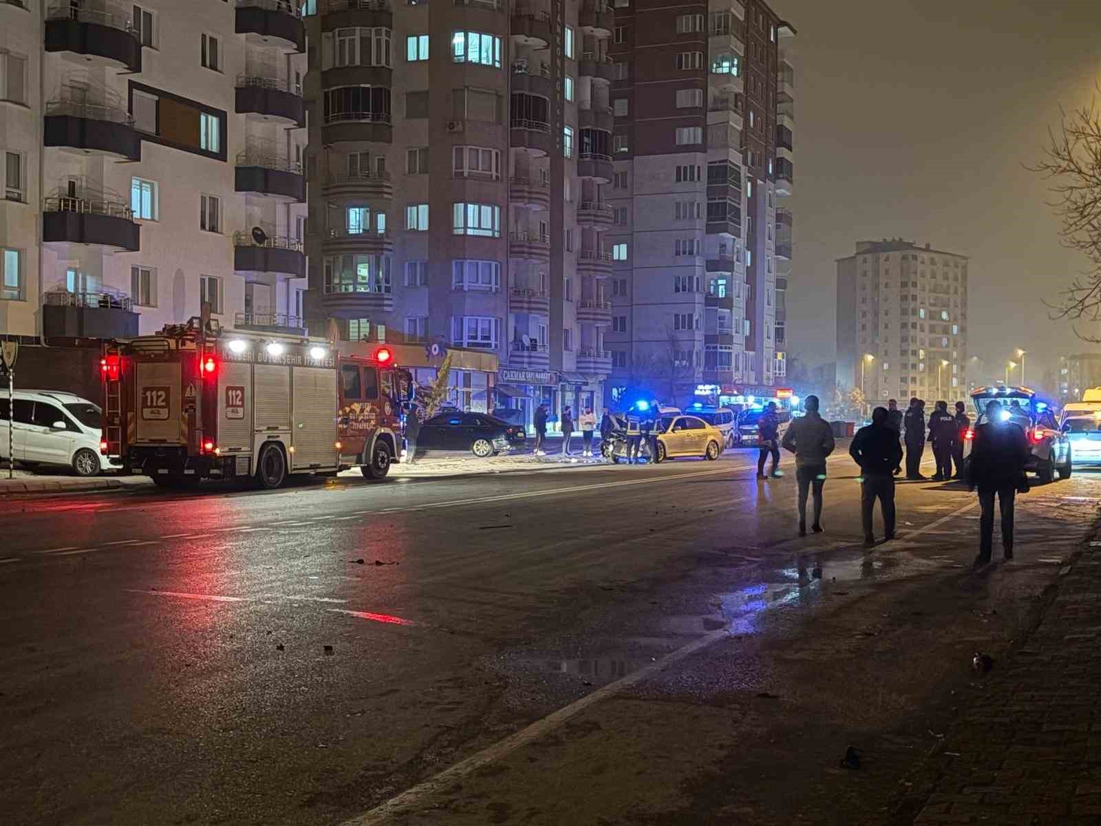 kaza yapan sofor gorevini yapan polise sana gerekeni yapacagim 6 NMcRXDsE