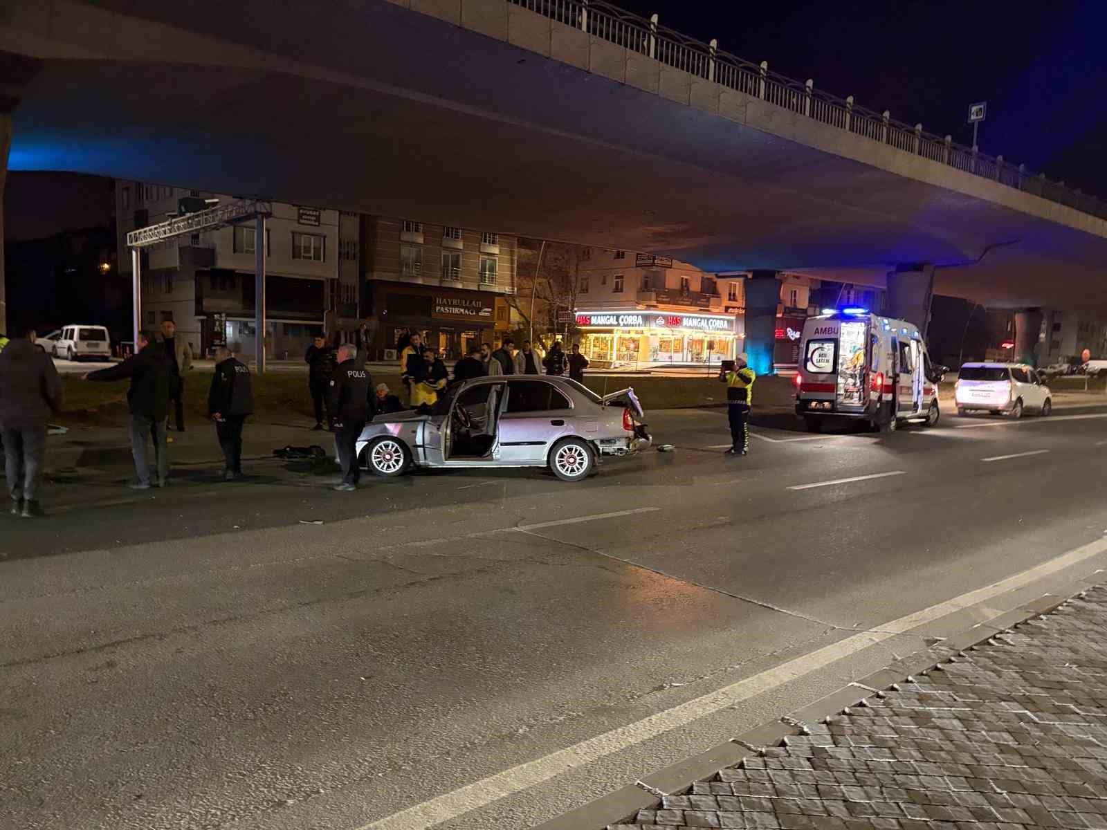 kaza yapan surucunun yakini sinir krizi gecirdi 0 dHrIs93q