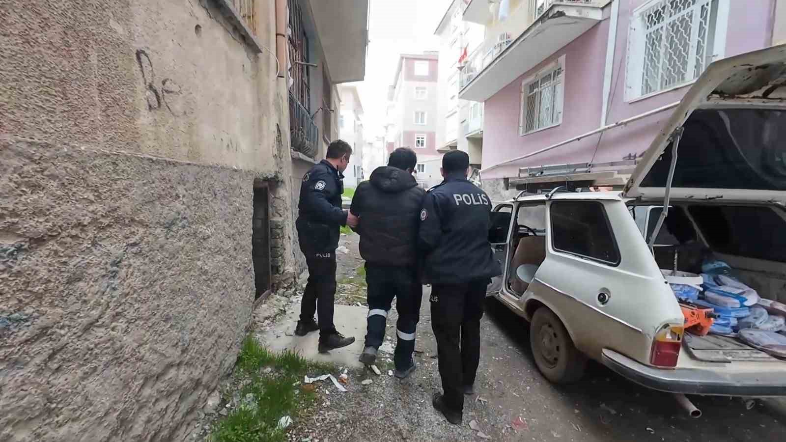 kaza yapip kacan surucuye 450 bin lira ceza 1 HrG5frbw