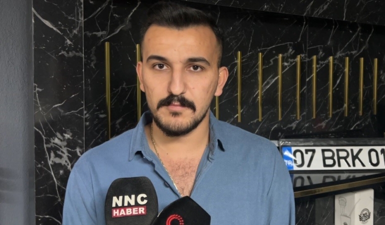 kaza-yapip-yanan-motosikletin-surucusunu-alevlerden-cekip-aldi-kahramanlik-degil-insanlik-gorevi-dedi-x7wTxnWz.jpg