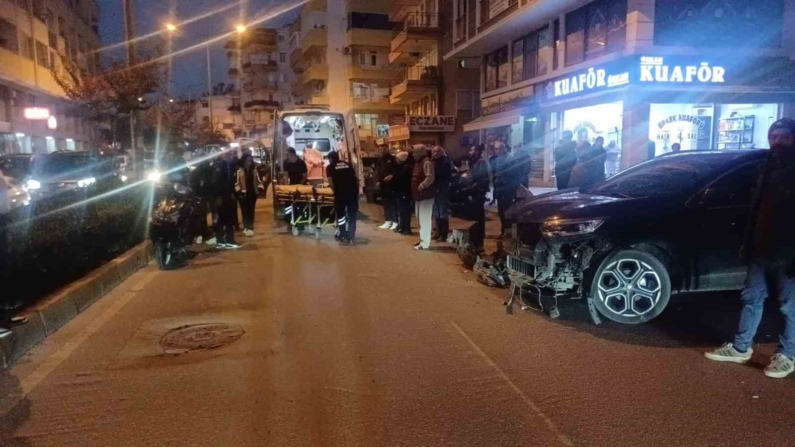 kaza yaptigi motosikletini yaptiramadan tekrar kaza yapti yerde yarali halde derdini anlatti 3 Ff8fa2T1