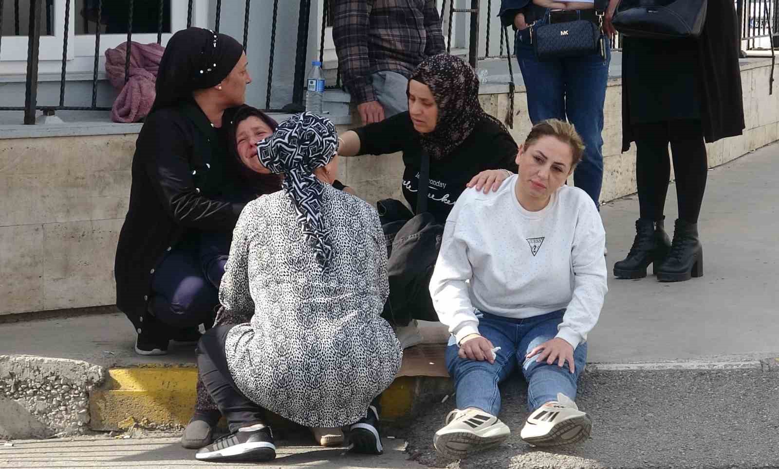 kazada 36 yasindaki oglunu kaybeden annenin feryatlari yurek dagladi 2 VRHgRZy7