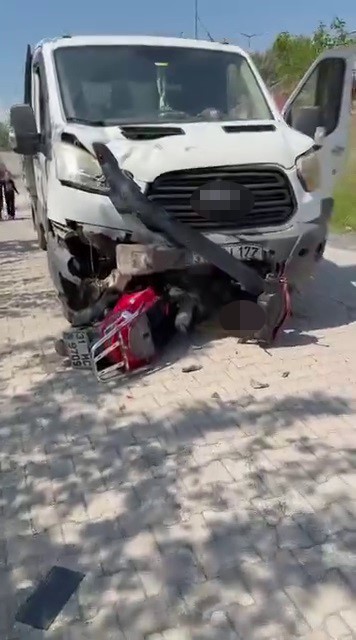 kazada agir yaralanan baba ve 3 yasindaki kizini olum ayirdi 3 SquF3Rz5