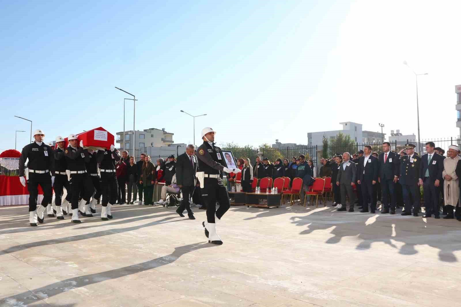 Kazada ağır yaralanan polis memuru hayatını kaybetti 5 kazada agir yaralanan polis memuru hayatini kaybetti 1 veCCYHk6