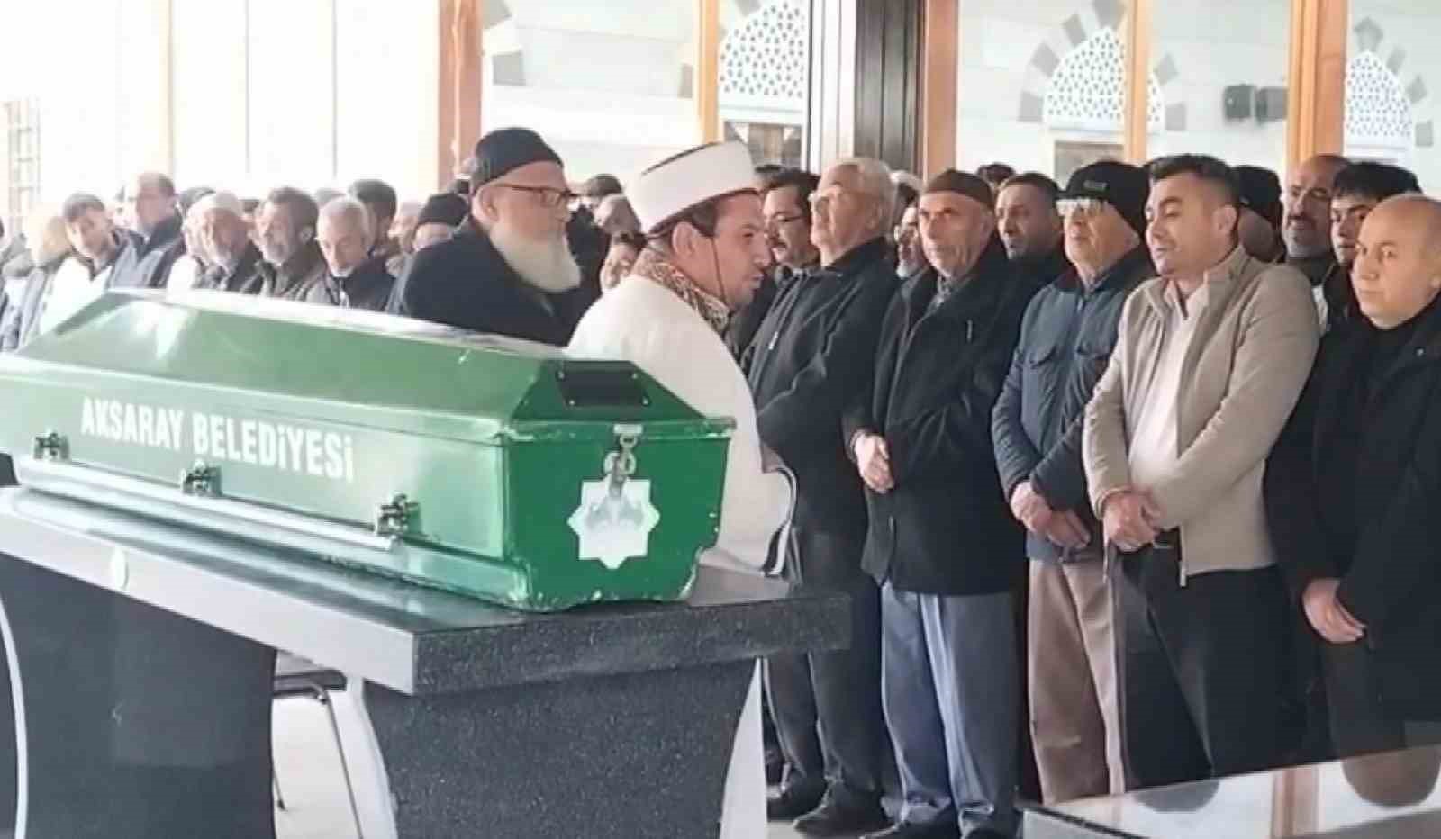 kazada hayatini kaybeden lise ogrencisi topraga verildi 0
