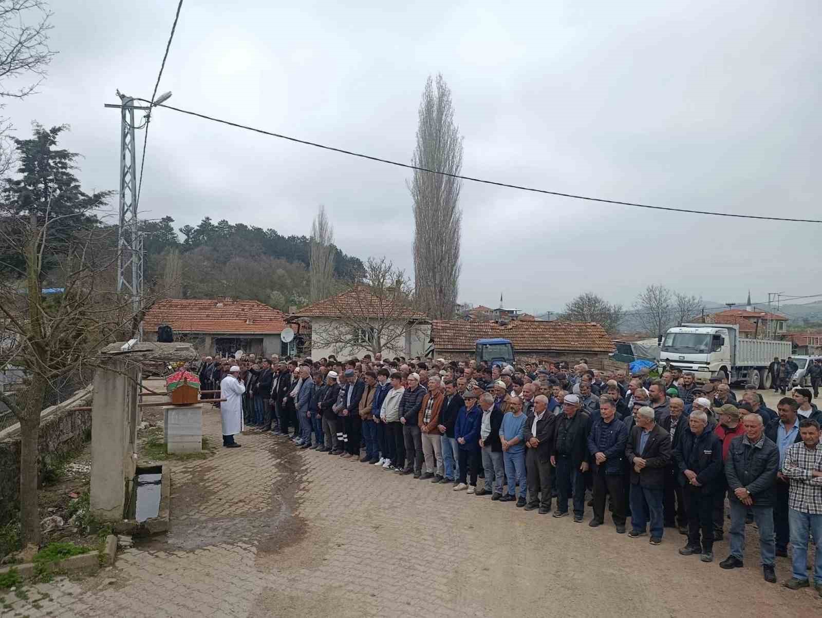kazada hayatini kaybetti karnindaki cocugu ile topraga verildi 3 MKkd1gJQ