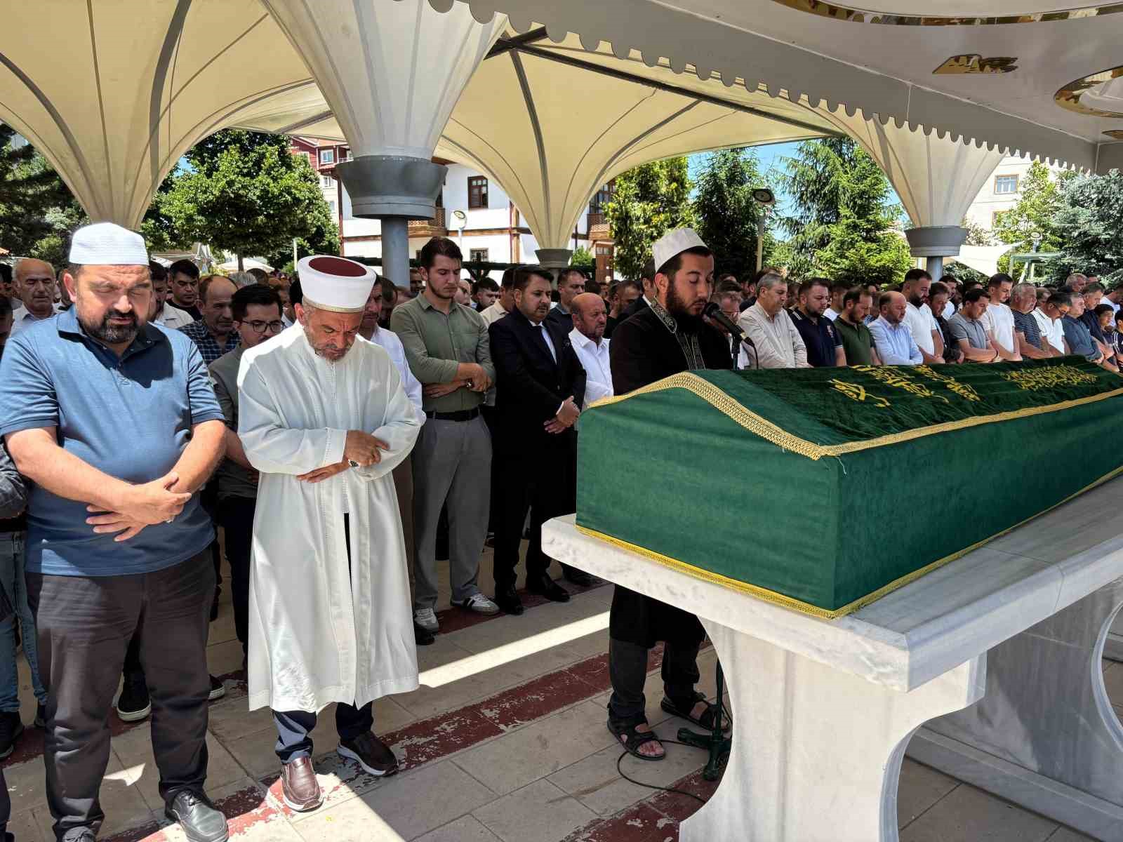 kazada olen 11 yasindaki cocugun ailesinden ihmal iddiasi oraya hiz kesici ya da uyari 2GDHmyhd