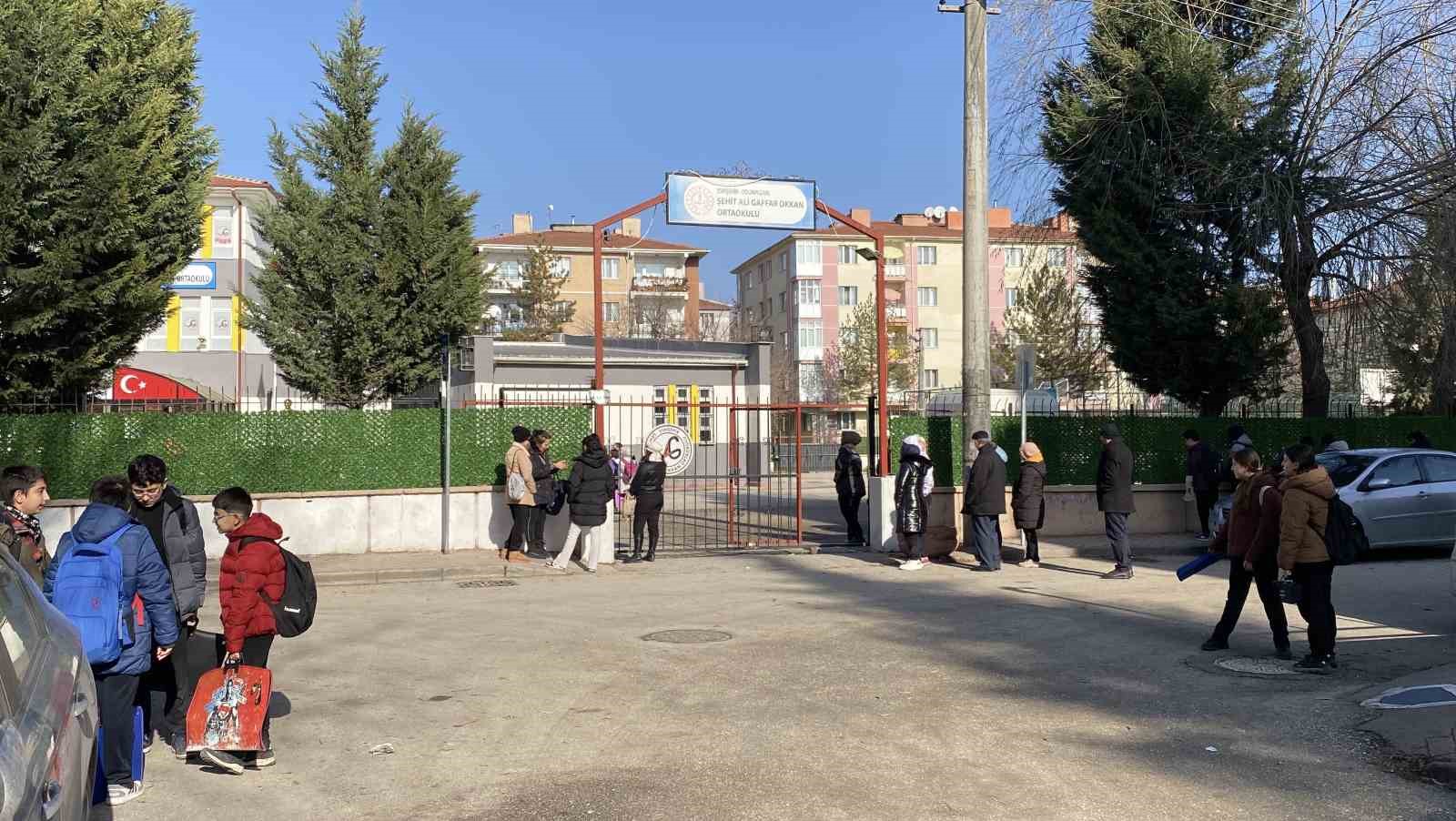 kazada olen kucuk kiz icin sinifinda ani kosesi yapildi 5 U8cYzaLa