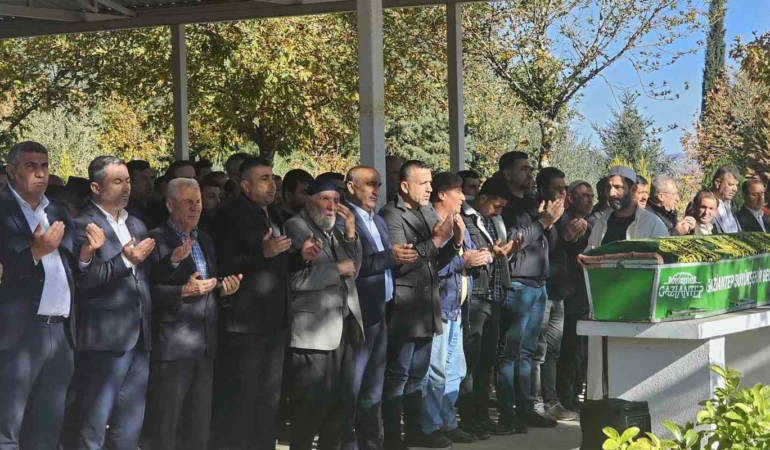 kazada-olen-mehmet-cetinpolat-son-yolculuguna-ugurlandi-f5HA5pyD.jpg