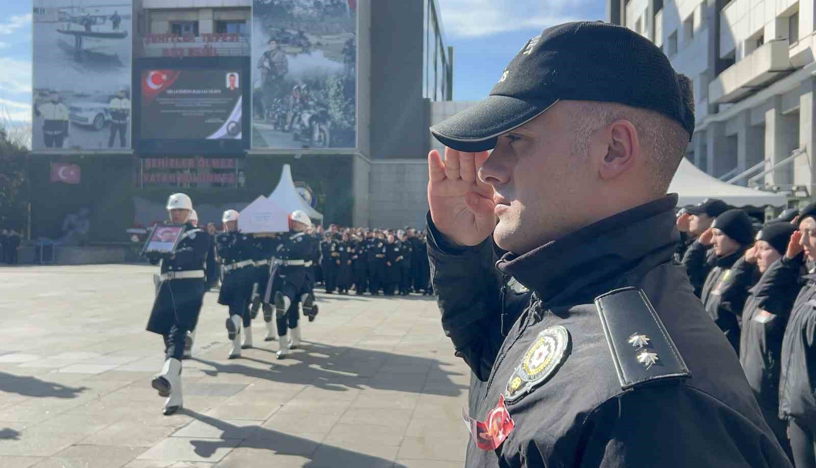 kazada sehit olan polis memuru icin cenaze toreni duzenleniyor 2 2GPB4qUq