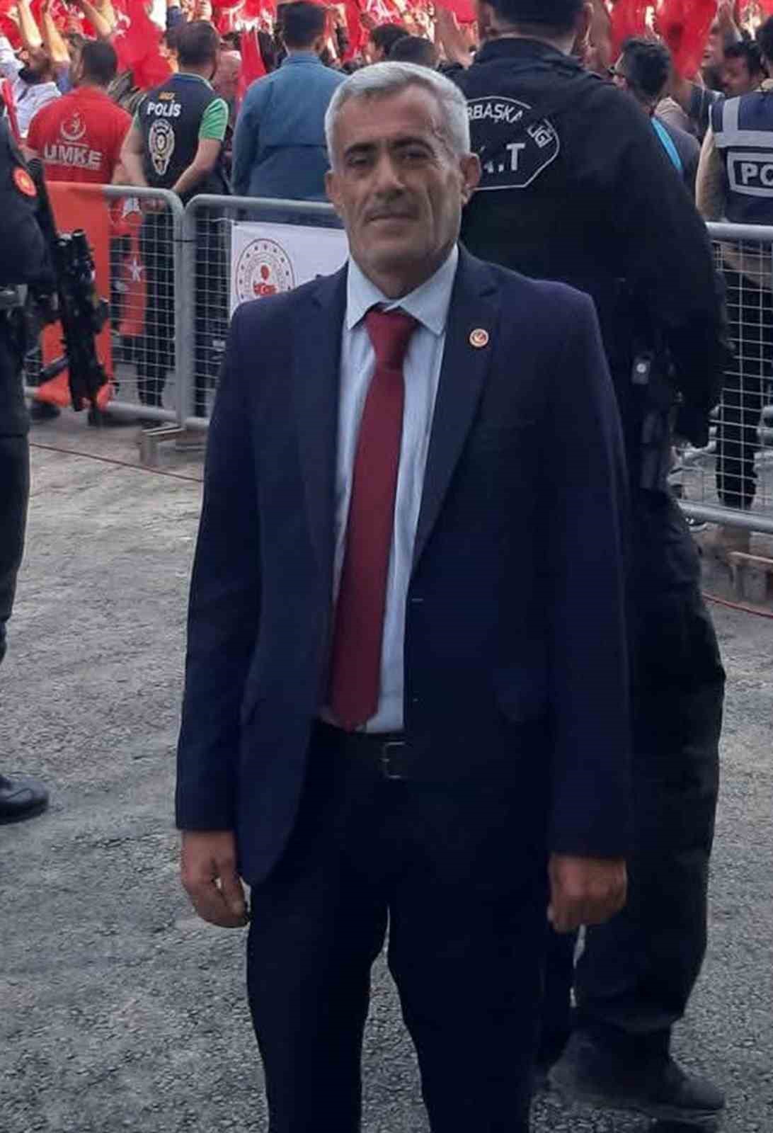 kazada ucuruma yuvarlanan cip hurdaya dondu 1 olu 5 AfpsNeSg