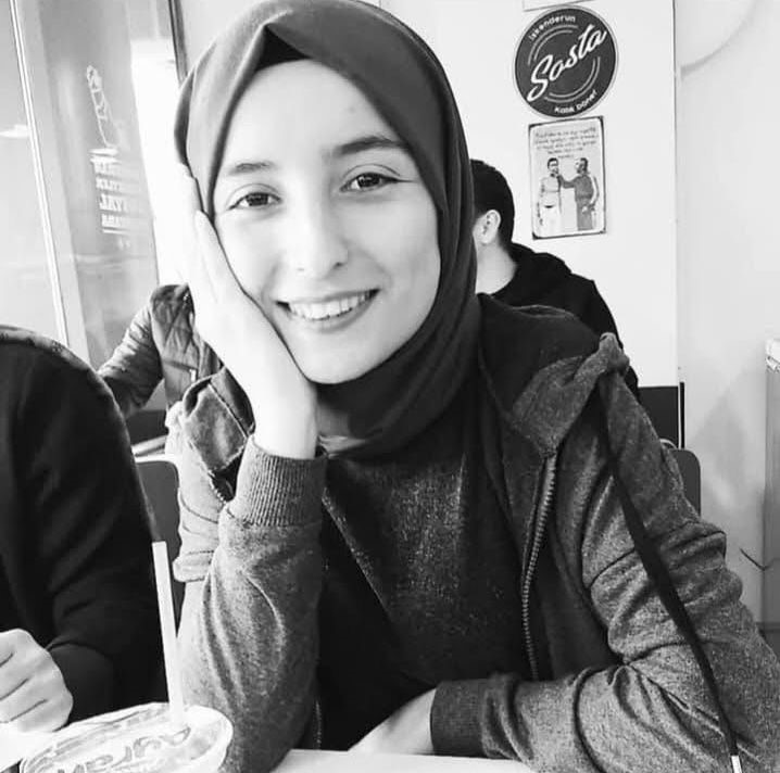 kazada yaralanan genc ogretmen hastanede hayat mucadelesini kaybetti 0 5dtDHlaN