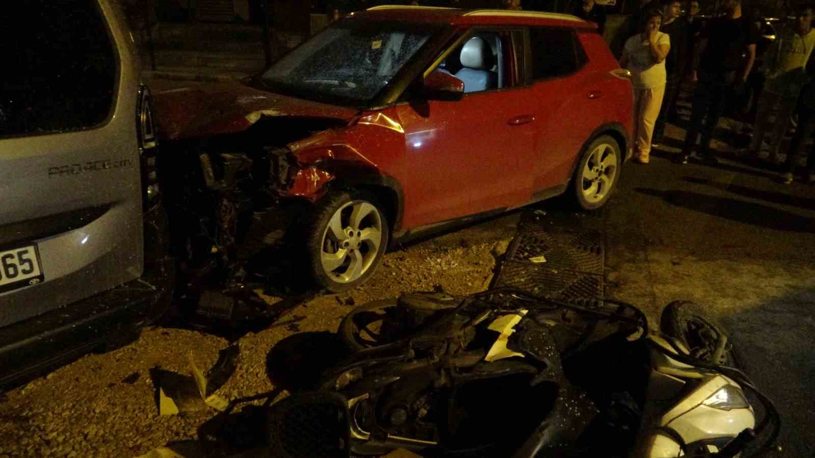 Kazada yaralanan motosikletlinin feryatları mahalleyi inletti 5 kazada yaralanan motosikletlinin feryatlari mahalleyi inletti 1 eZ8IyRYr