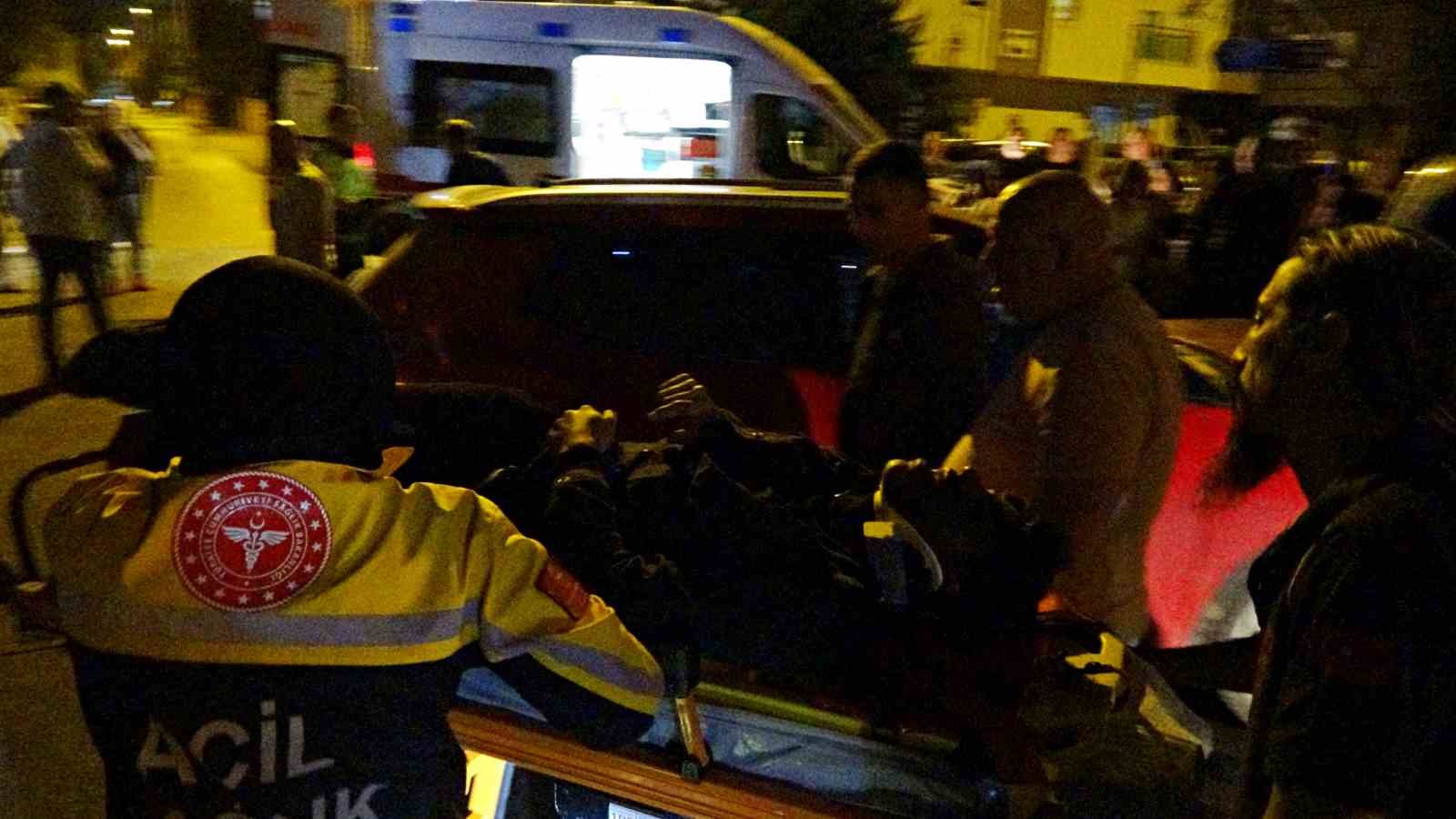 Kazada yaralanan motosikletlinin feryatları mahalleyi inletti 7 kazada yaralanan motosikletlinin feryatlari mahalleyi inletti 3 3Gc6jnUI