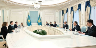 kazakistan-cumhurbaskani-tokayev-trumpin-guney-ve-orta-asya-ozel-temsilcisi-goru-kabul-etti-8VV8G6uB.jpg