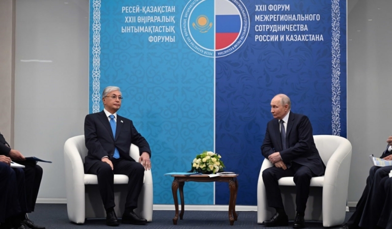 kazakistan-cumhurbaskani-tokayevden-putine-ukrayna-savasinda-istanbul-formulu-20-cagrisi-ZWnXDhNc.jpg